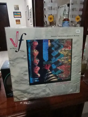 The Voice in Fashion - Give me Your Love 12" mix