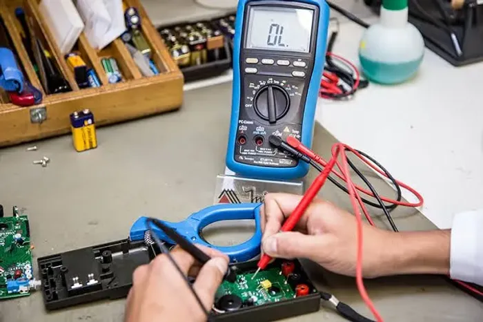 Assistência técnica Aparelhos de som e eletrô doméstico em geral