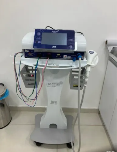 Aparelho de terapia combinada - heccus 