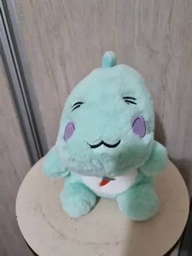 Pelucia dinossauro