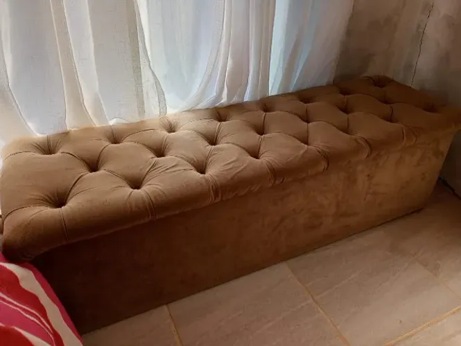 Baú capitonê
