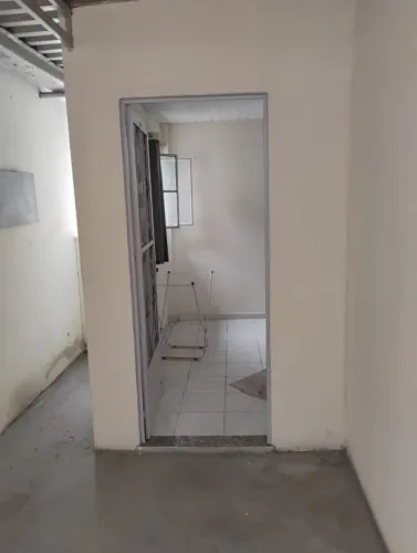 Kitnet em Cascadura p.uma pessoa 