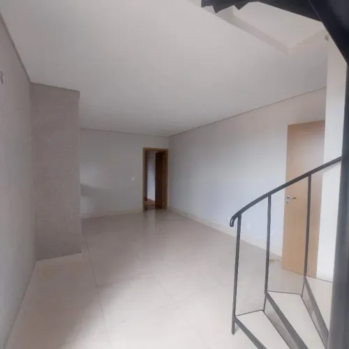 Apartamento cobertura duplex novo 3qts vende Santa Maria Uberaba/MG