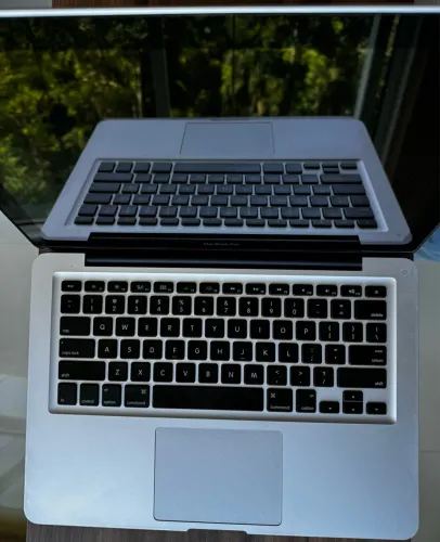 MacBook Pro Middle 2012 - Muito novo 