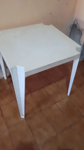 MESA DE PLASTICO (PREÇO DE BLACK FRAIDY)