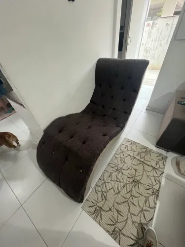 Vendo Divã com massagem muito aconchegante