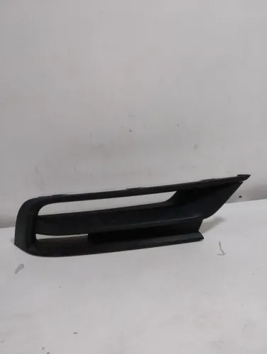 Moldura do farol de milha hr-v 2022 A 2025 lado direito original