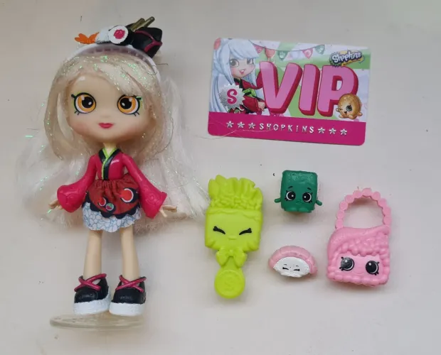 Shopkins Shoppies - Boneca Sara<br>Sushi- Ri?appy