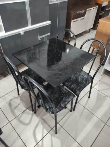Mesa ardósia 4 cadeiras nova