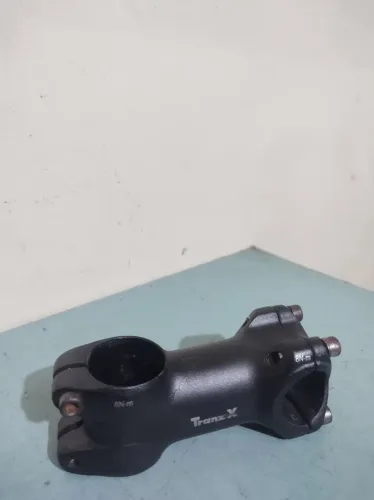 Mesa Avanço TranzX 25.4mm 70mm 7° Over aheadset 