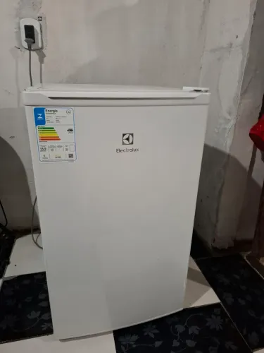 FRIGOBAR Eletrolux 