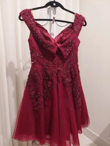 Vestido festa curto