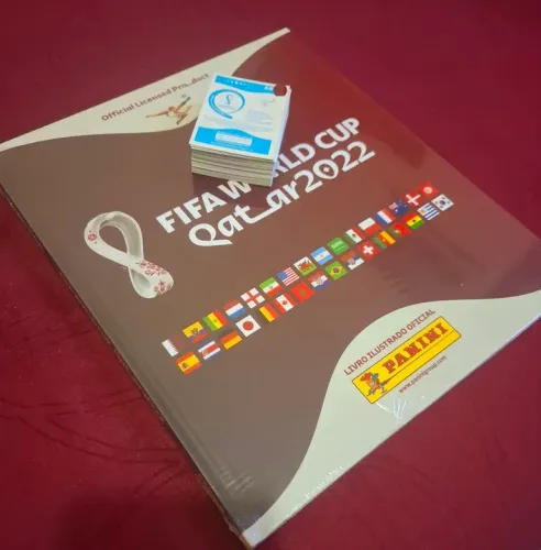 ALBUM COPA 2022 + 100 FIGURINHAS