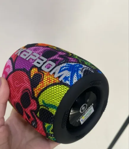 Caixa de som bluetooth rgb estampada - kapbom ka-8193 Loja Coimbra Computadores Entregamos