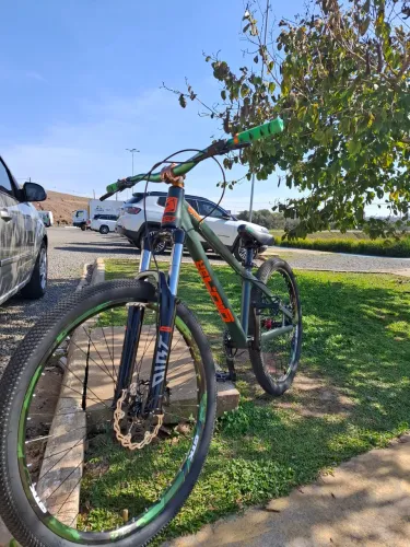Gios DJ com aros GTK