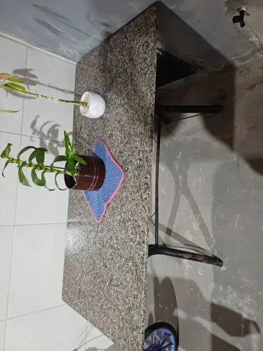 Vendo mesa de mármore