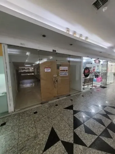 Sobre Loja em Icaraí no Center IV para Venda.