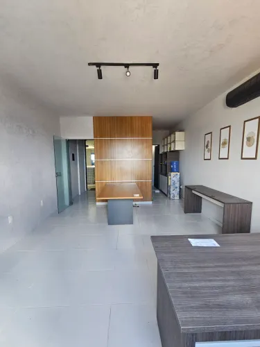 Sala comercial mobiliada no Empresarial Enterprise - Tudo incluso!