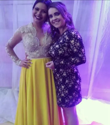 Vendo vestido de festa