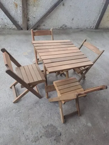 Conjunto de Mesa INFANTIL de Itaúba com 4 cadeiras crua