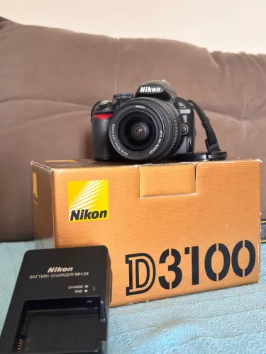 Kit Nikon D3100 com lente 18-55mm DX