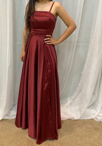 Vestido Marsala casamento