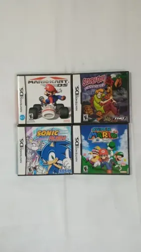 Lote com 4 jogos de Nintendo DS