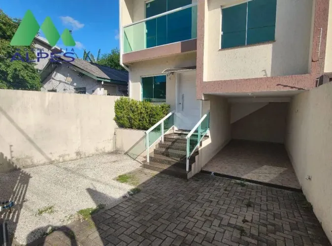 Sobrado com 4 dormitórios à venda, 144 m² por R$ 720.000,00 - Boqueirão - Curitiba/PR