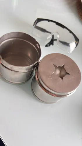 Lixeira odontológica + porta algodão + óculos de proteção 