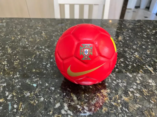 Mini Bola de Futebol Nike Portugal