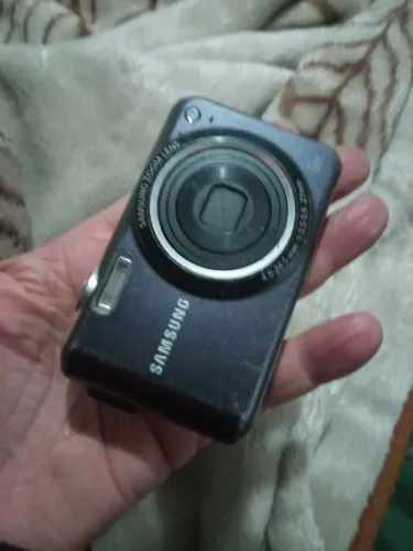 Câmera Digital Samsung Zoom Lens