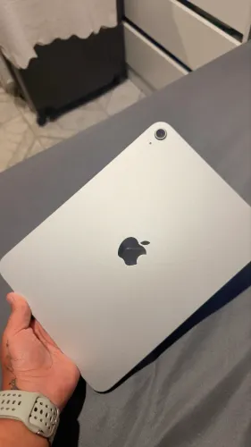 iPad 11