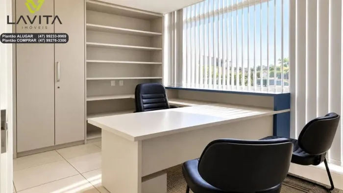 Sala Comercial MOBILIADA à VENDA no Edifício Eduardo Schadrack no Centro de Blumenau SC