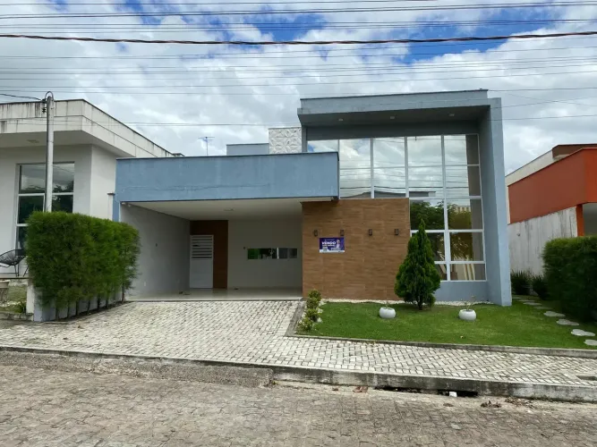 Alugo Casa em Condomínio- Arapiraca