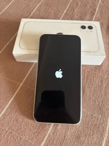 iPhone 11 64 gb