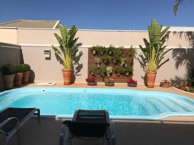Sobrado à venda no Condomínio Residencial Terra Nobre-Indaiatuba com 280 m², 4 suítes