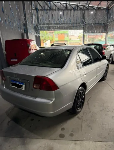 Honda Civic Sedan LX 1.7 16V 115cv Mec. 4P 2003