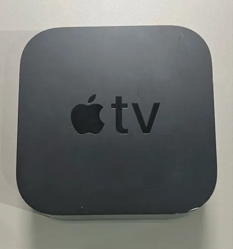 Apple TV 4K 32GB A1842 com Controle Original