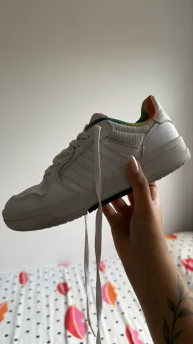 Tênis Adidas Entrap ?Pride? - 35