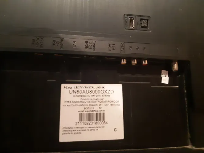 TV Samsung 60" UN60AU8000 Para Retirada de Peças (Tela Quebrada)<br>