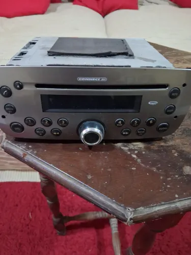 Rádio original Fiat Gran Siena com Bluetooth