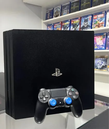 Ps4 pro 1tb 4k seminovo com 3 meses de garantia