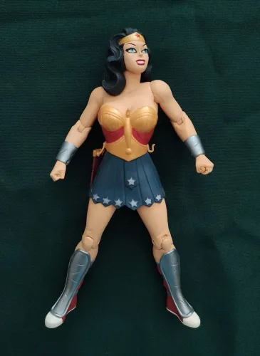 Wonder Woman The New Frontier - DC Direct