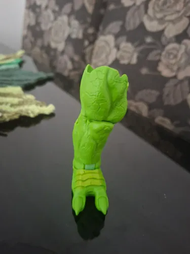 Perna esquerda ch'od MARVEL LEGENDS BAF