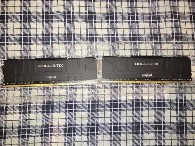 Memória Crucial Ballistix, 16GB (2X8GB), 3000MHz, DDR4, CL15 - BL8G30C15U4B