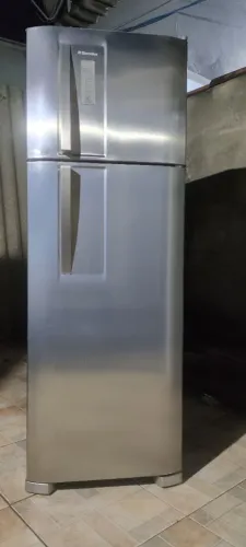 Geladeira Electrolux funciona perfeitamente 