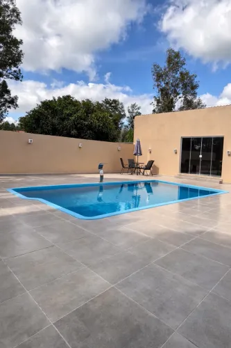 BOFETE Chácara Porteira Fechada com Piscina Aquecida, Área Gourmet, Salão de Jogos. BOFETE