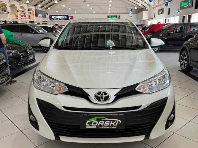 Toyota Yaris XL Sedan 1.5 Flex 16V 4P Aut. 2019