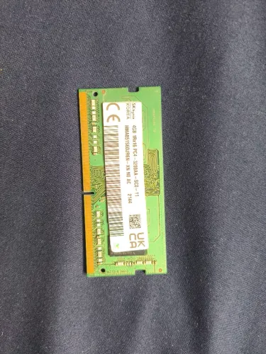 Memória RAM SK Hynix 4GB DDR4 3200MHz