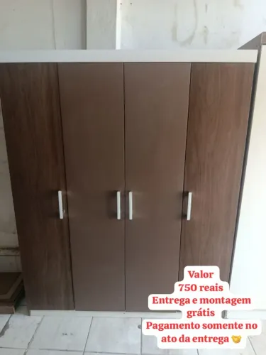 Guarda-roupa 